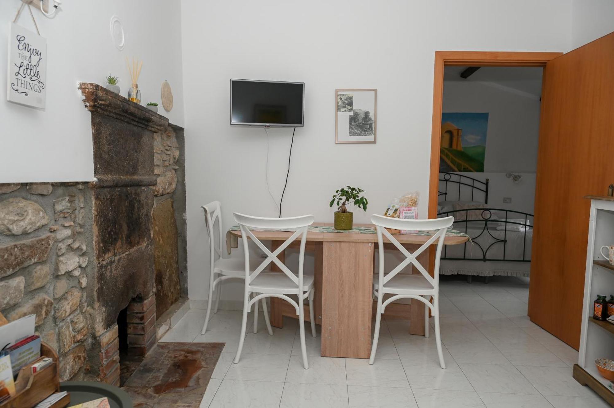 Karlin'S House Anzi - Albergo Diffuso Ngoại thất bức ảnh